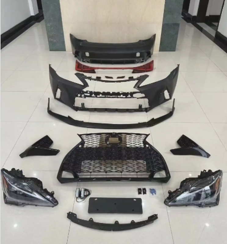 Бампер на Lexus
